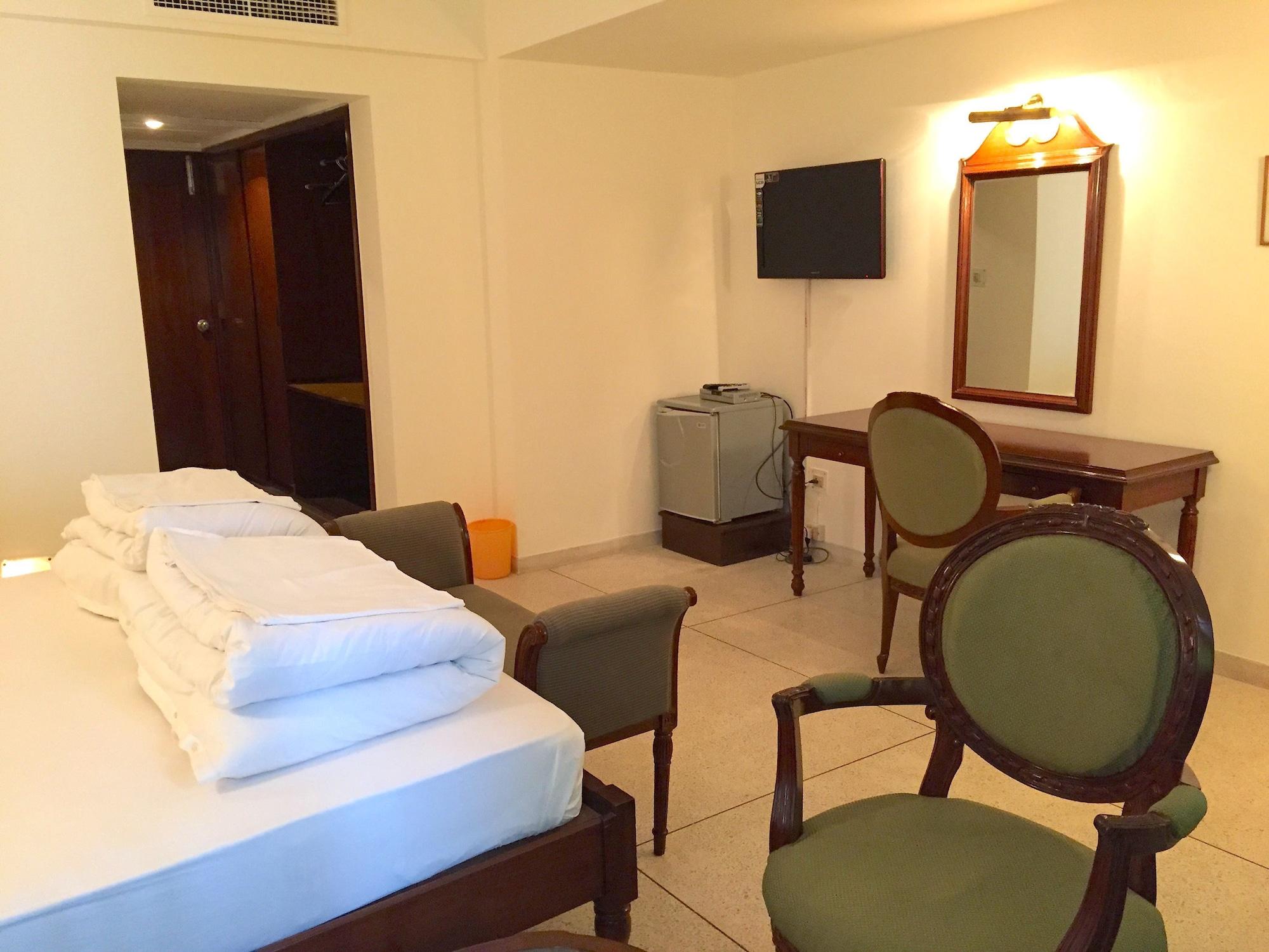 Hotel Alpana Haridwār Buitenkant foto