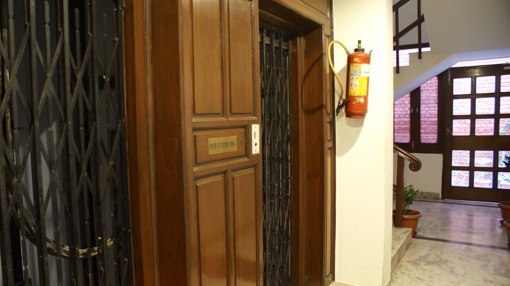 Hotel Alpana Haridwār Buitenkant foto