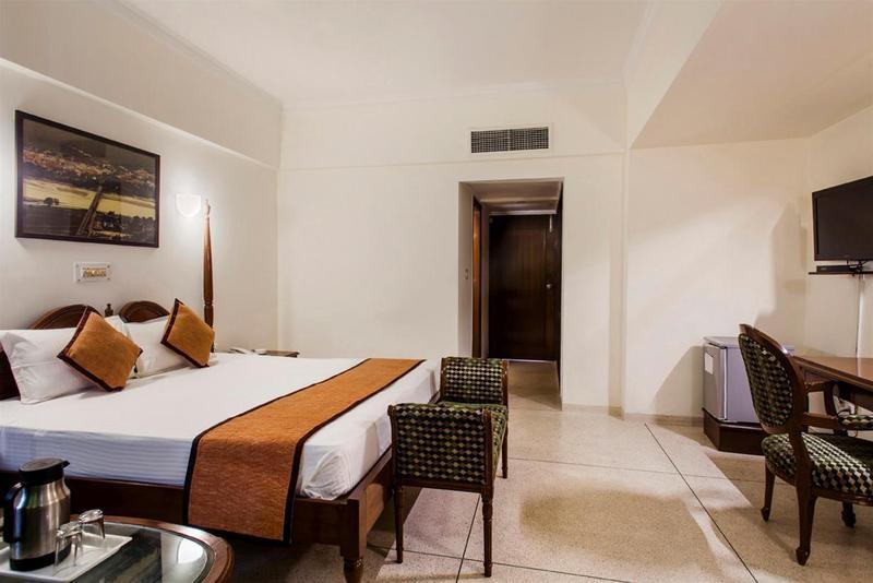 Hotel Alpana Haridwār Buitenkant foto