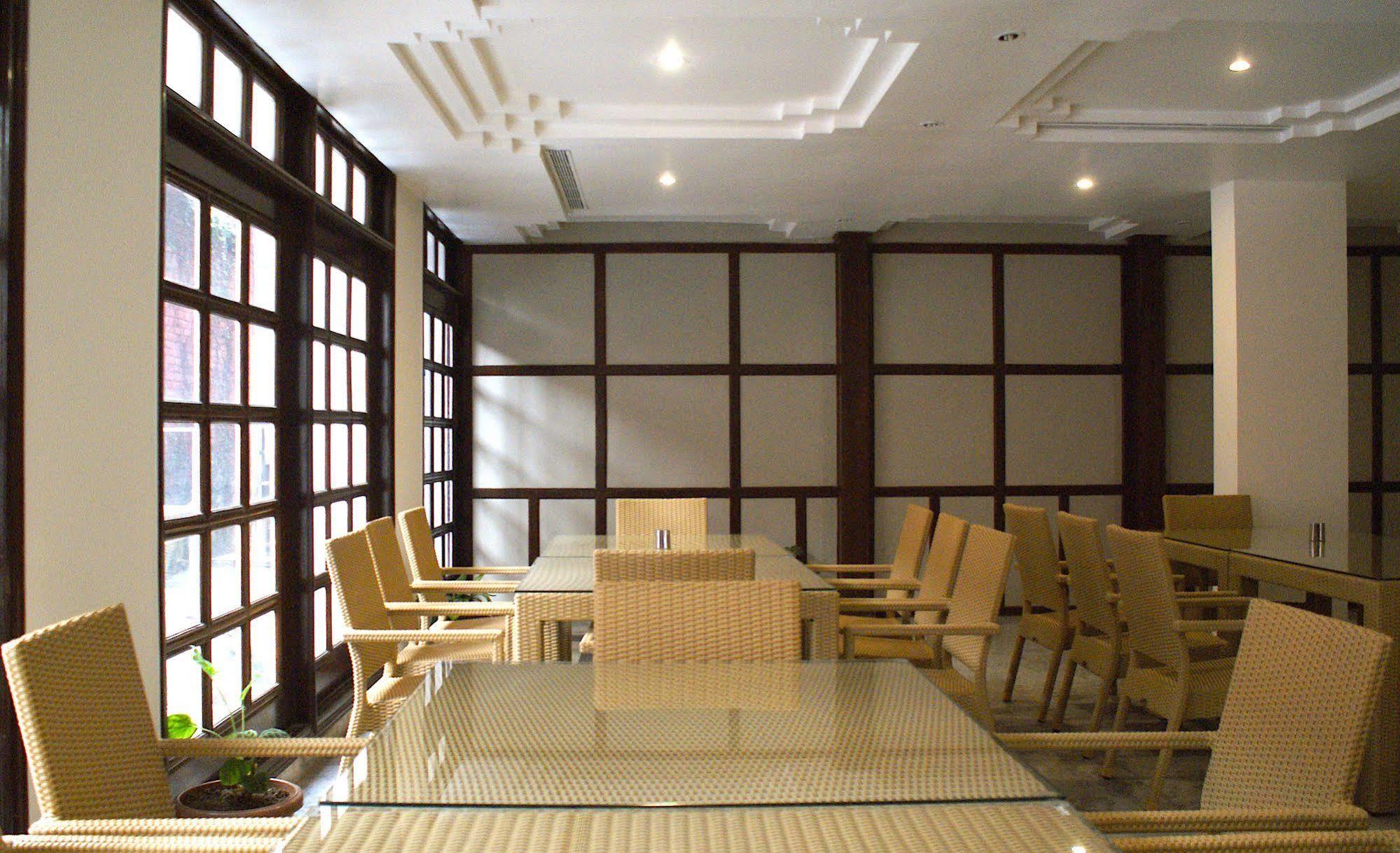 Hotel Alpana Haridwār Buitenkant foto