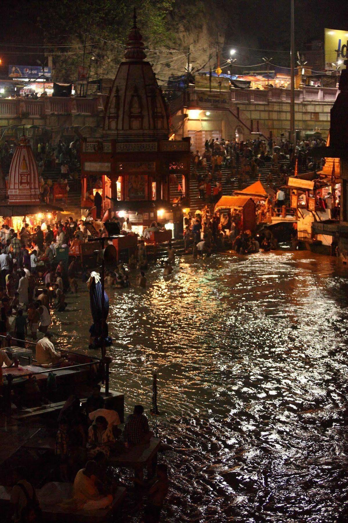 Hotel Alpana Haridwār Buitenkant foto